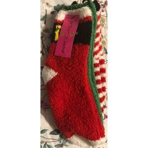 Betsy Johnson Fuzzy Christmas Socks Set of 3 NWT B4